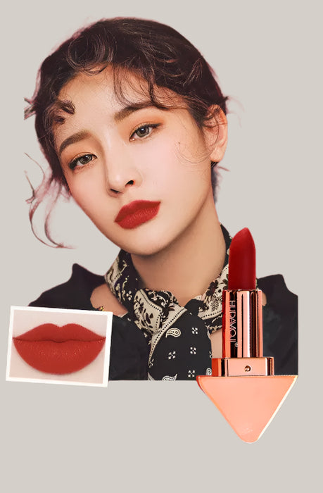 Velvet Red Waterproof Lip Gloss Warm tea red brown