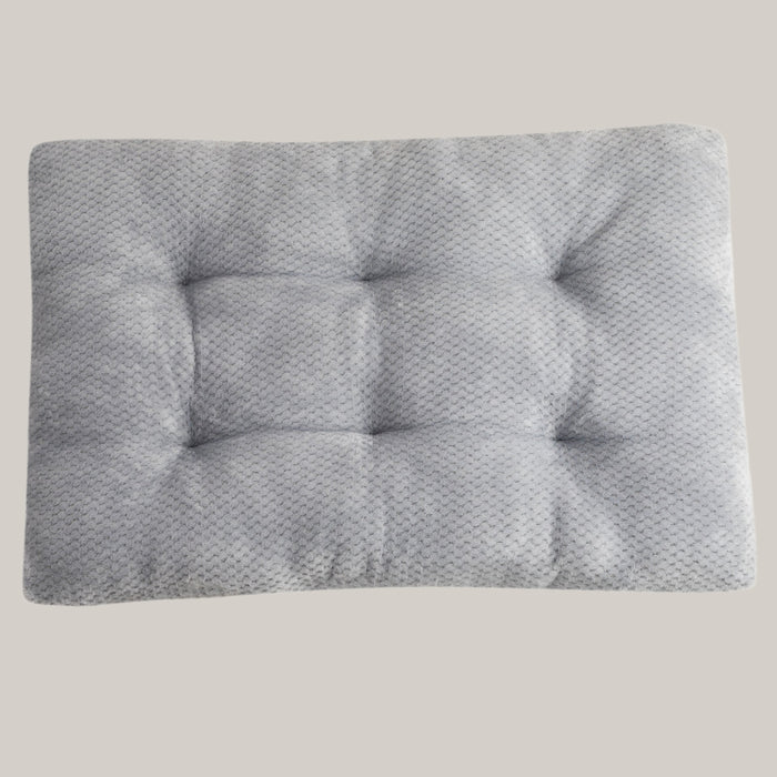 Warm Winter Pet Mat and Cat Bed Light Gray