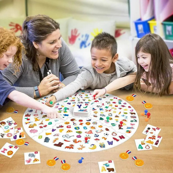 Picture Search Board Game – Pink or Blue