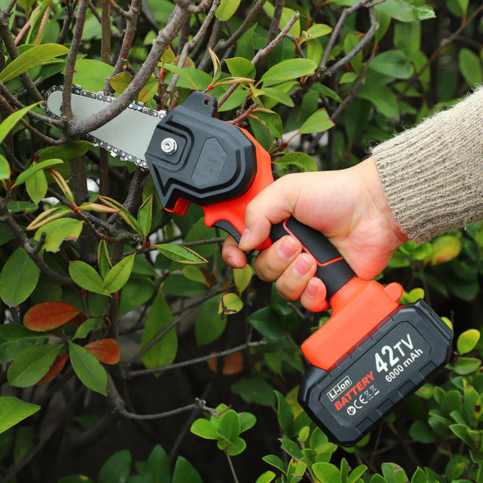 Hand-held Rechargeable Logging Saw