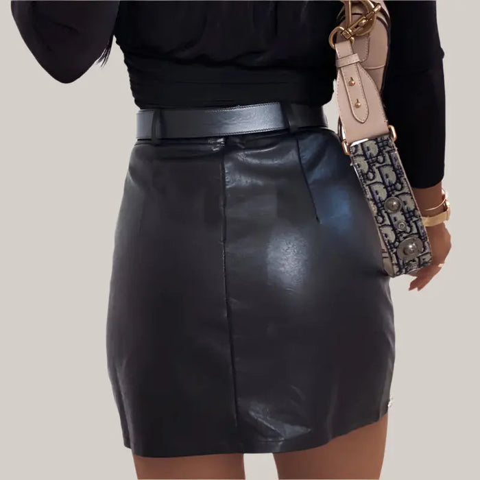 Elegant Fashion Rivets PU Leather Skirts Women