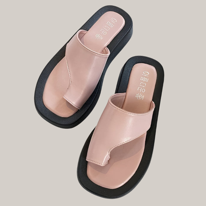 Flat-Sole Beach Flip-Flops Pink
