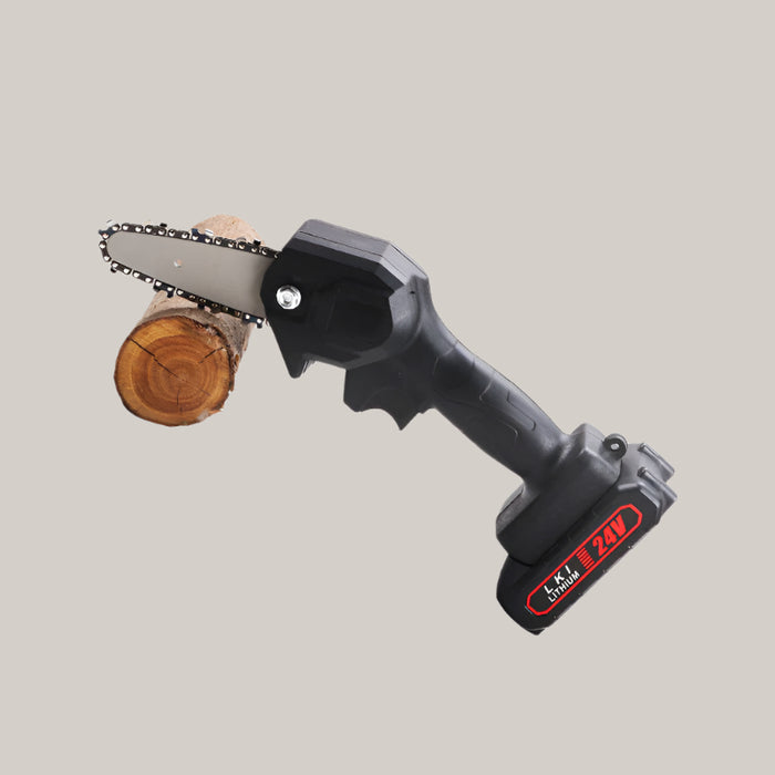 Rechargeable small electric hand saw