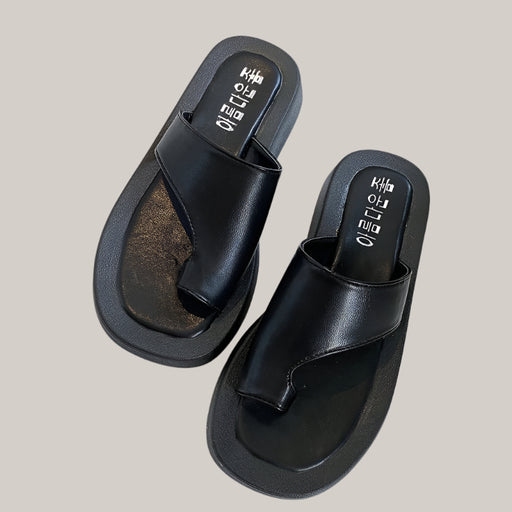 Flat-bottomed Beach Flip Flops Black