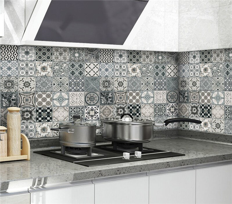 Waterproof Oil-Resistant Kitchen Wall Sticker Roll, 60 cm × 5 m