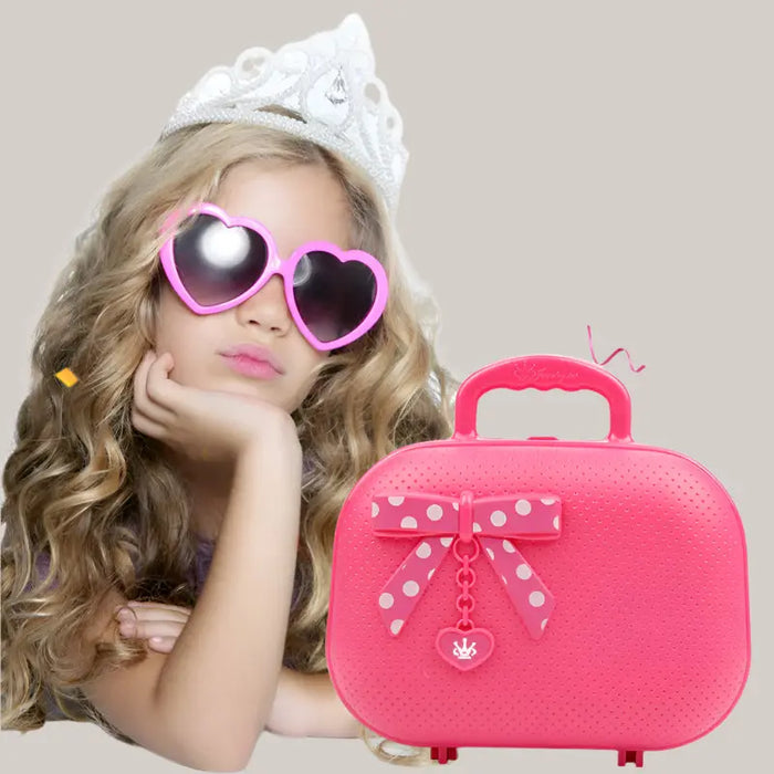 Children's cosmetic toys