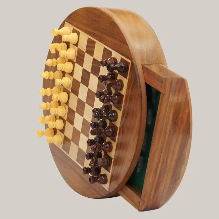 Magnetic Chess Set – 32 Pieces, 2 Sizes