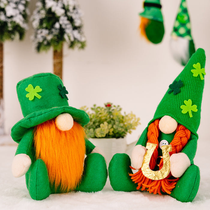 Rudolph Action Figure Green Doll Dwarf Ornament
