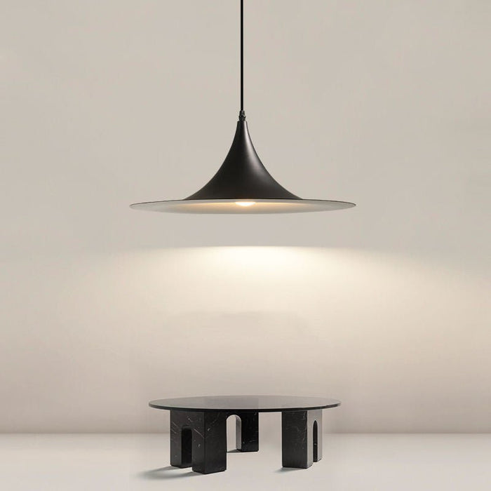 Modern Scandinavian Accent Lamp Black warm light