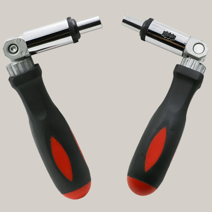 Multifunctional ratchet screwdriver