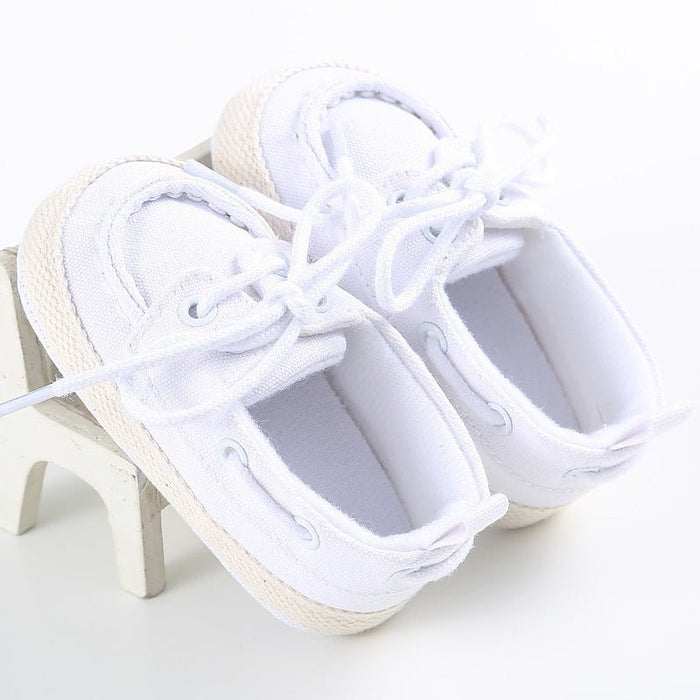 Pre-Walker Shoes with Appliqués White